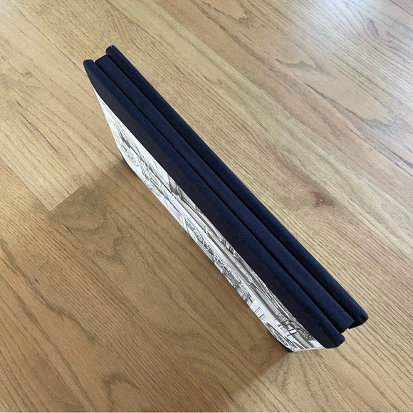 BURNES  photo Album 34 page album - Picture 6 of 8